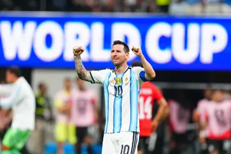 Messi iki rekorda imza atdı