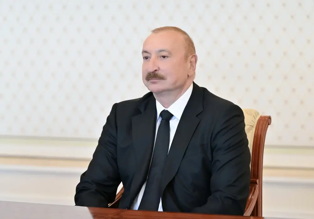 Prezident İlham Əliyev bir sıra beynəlxalq qurumların rəhbər şəxslərini qəbul etdi