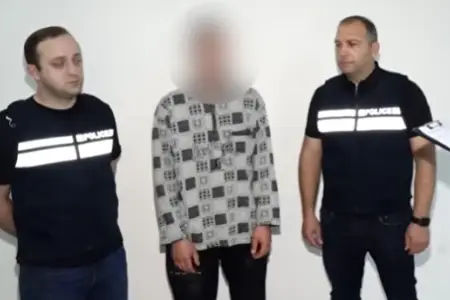 Tbilisidə 15 yaşlı azərbaycanlı bıçaqlandı - Anası detalları açıqladı