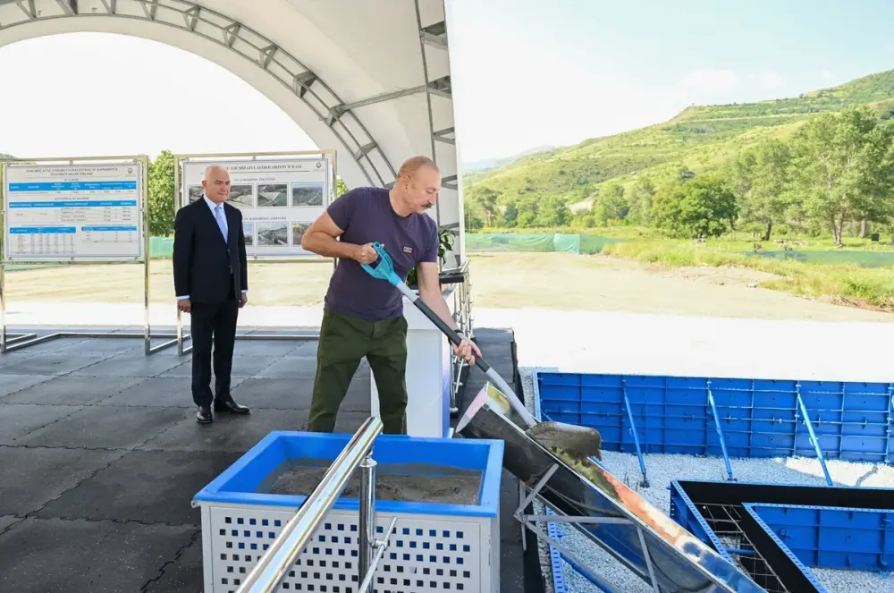Prezident Laçında "Həkəriçay" su anbarının təməlini qoydu