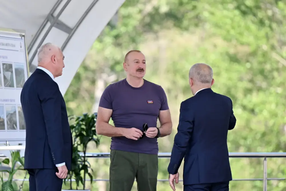 Prezident Laçında "Həkəriçay" su anbarının təməlini qoydu