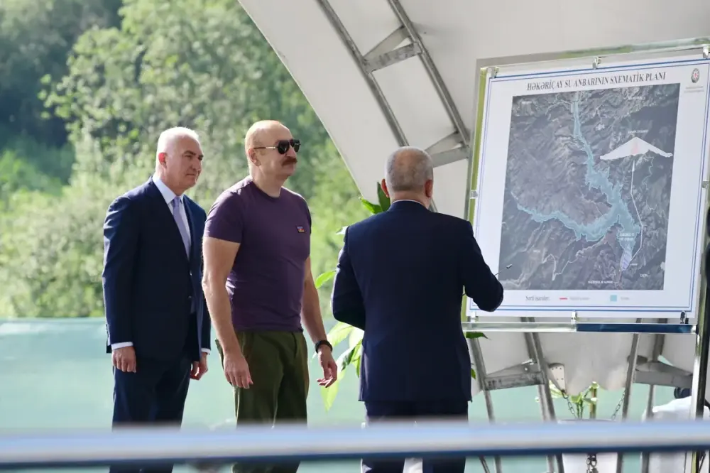 Prezident Laçında "Həkəriçay" su anbarının təməlini qoydu