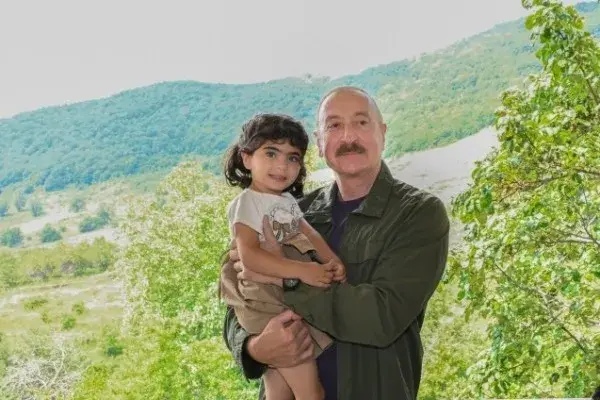Şuşalı balacaların böyük sevinci – FOTOLAR