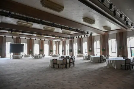 Yeni hoteldə 45 nəfərə iş veriləcək – 20-si Qarabağ sakinidir