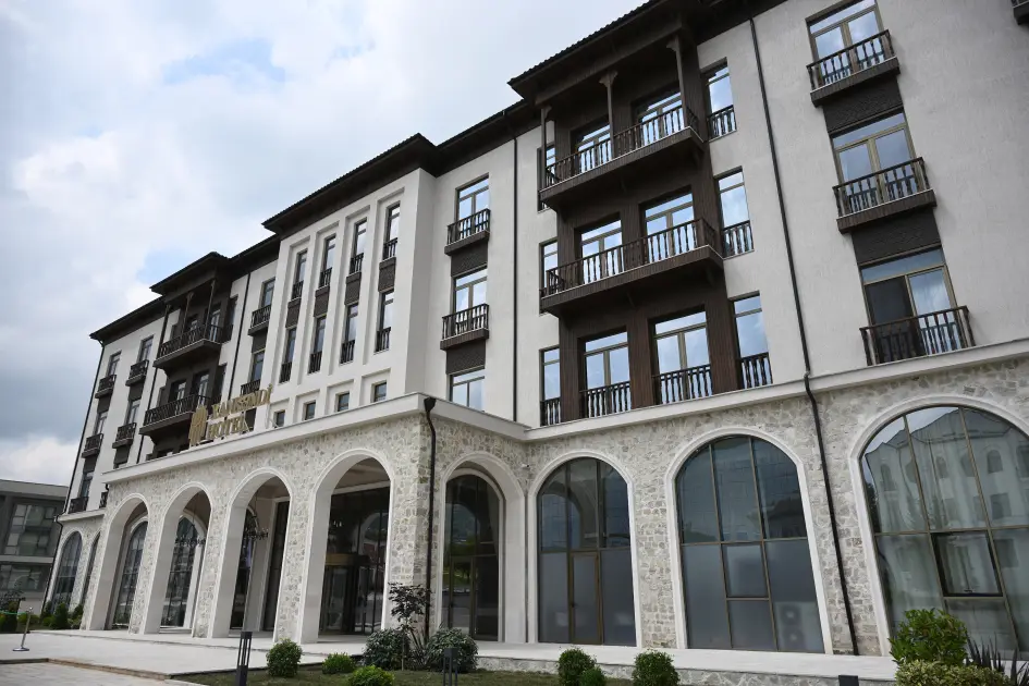 Yeni hoteldə 45 nəfərə iş veriləcək – 20-si Qarabağ sakinidir