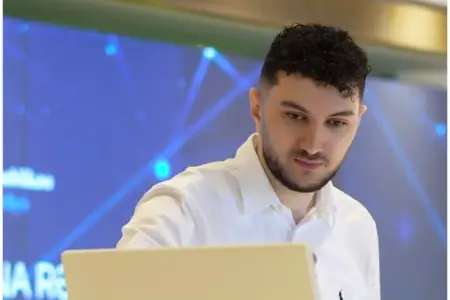 Qalmaqallı paylaşımın ardından barışıq – Blogerdən yeni açıqlama