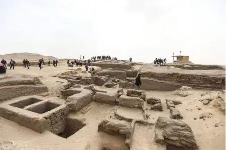 Misirdə sensasiyalı kəşf: 3 min il yaşı olan məzarda görün, nələr tapıldı 