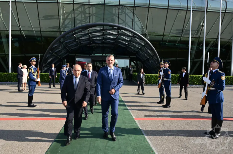 Slovakiya Prezidentinin Azərbaycana səfəri başa çatdı