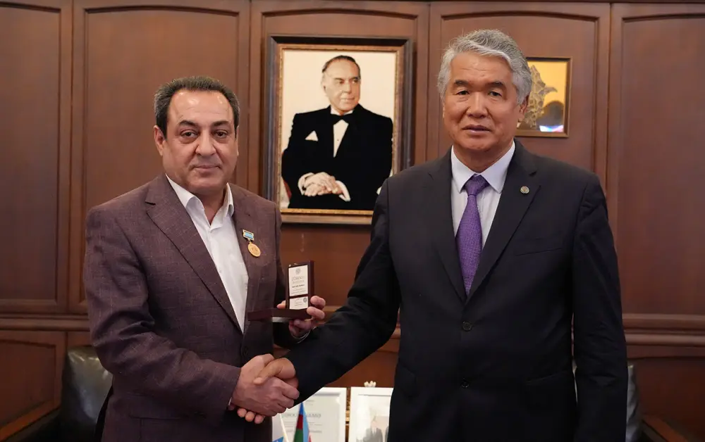 Rafiq Həşimov təltif edildi - Fotolar