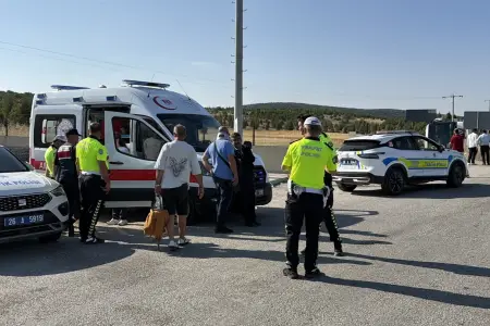 Sərnişin avtobusu dərəyə aşdı: Çox sayda yaralı var - Bu ölkədə