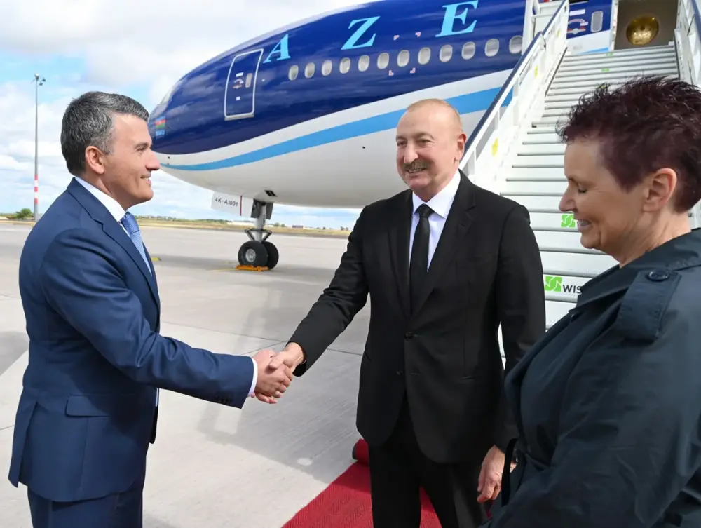 Prezident İlham Əliyev Almaniyaya səfər etdi – FOTOLAR
