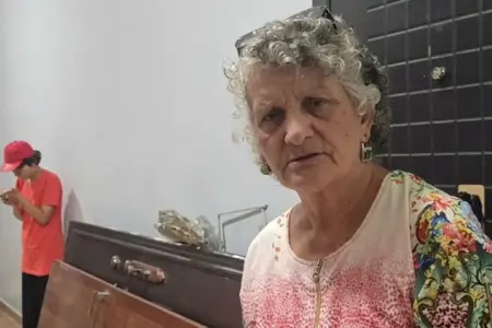 Sumqayıtda biabırçı mənzərə: Qonşu evdən yayılan qoxu binanı ayağa qaldırdı - VİDEO
