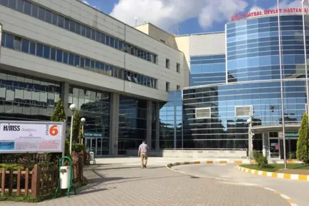 Türkiyədə 34 işçi kimyəvi maddədən zəhərləndi