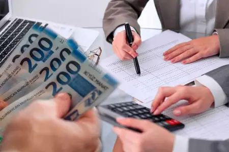 Problemli kreditlər niyə artır? -  Ekspert səbəbləri açıqladı