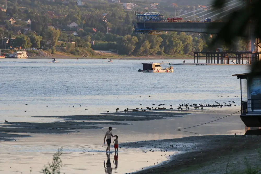 Dunay çayında su sürətlə azalır – FOTOLAR