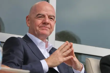 İnfantinonun postu təhlükədədir? – UEFA yeni namizədi müzakirə edir