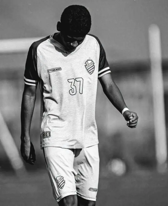 15 yaşlı futbolçu güllələnərək öldürüldü