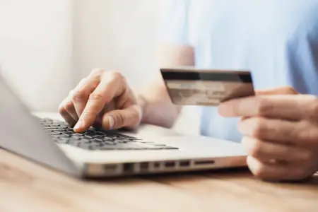 "Card to card" əməliyyatlarına limit qoyulmasının səbəbləri AÇIQLANDI