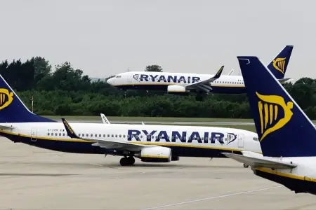 "Ryanair"ə qarşı kollektiv iddia – Yüzlərlə pilot məhkəməyə üz tutdu