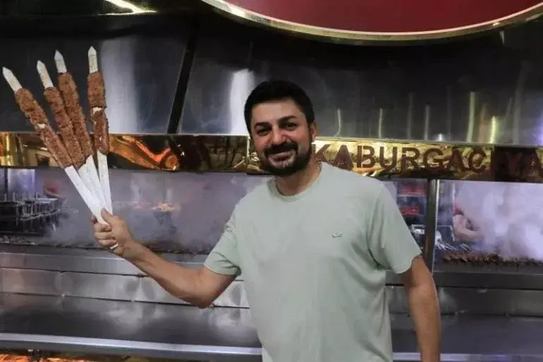 Rubinyanı Adanaya çağırdı: "Hamı bir süfrə arxasında kabab yesəydi, problemlər həllini tapardı"