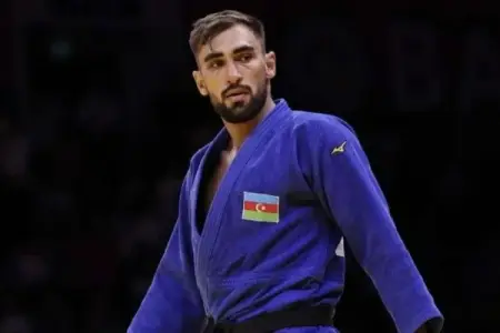 Olimpiya çempionunun atası vəfat etdi - FOTO