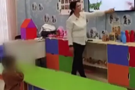 Azyaşlı şəkərli diabet olduğu üçün bağçadan kənarlaşdırılıb? - Video