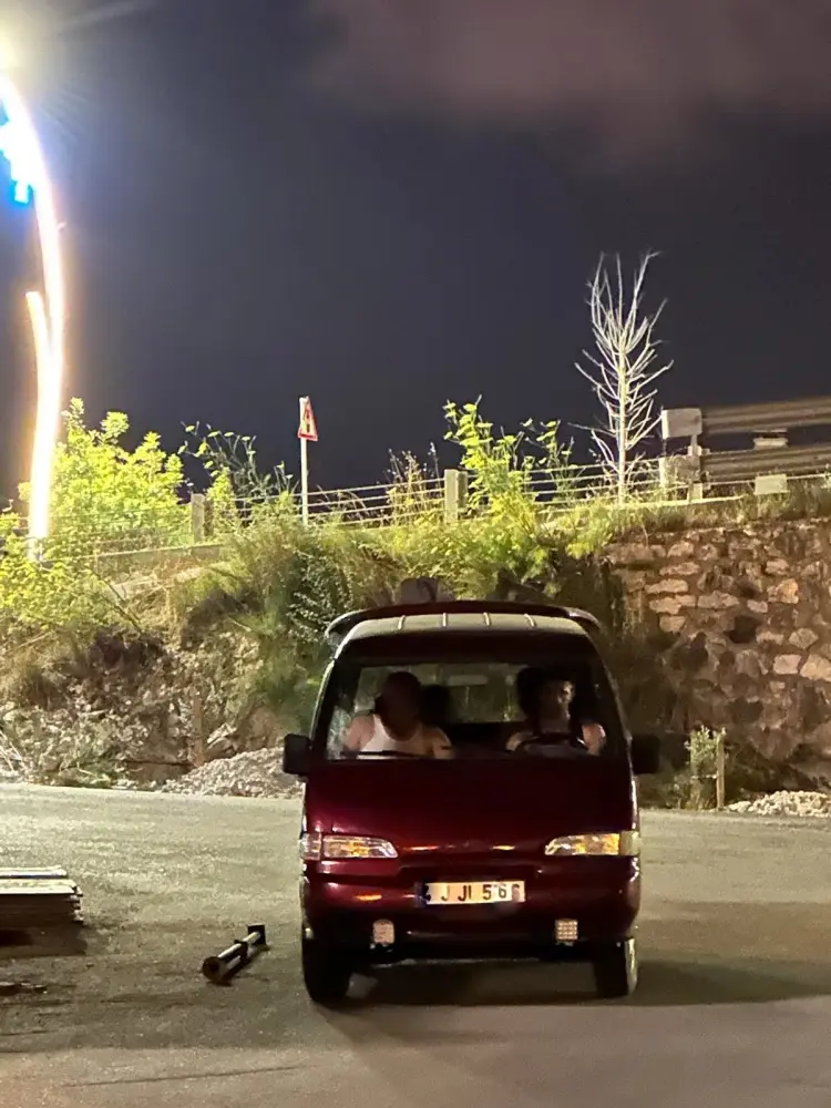 Məscid tikintisindən 150 minlik oğurluq edən 4 azərbaycanlı tutuldu - Foto
