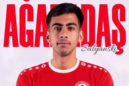 “Neftçi”nin hücumçusu “Araz-Naxçıvan”da