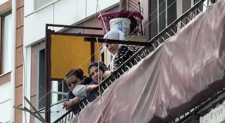İstanbulda azərbaycanlı qadın evində ölü tapıldı 