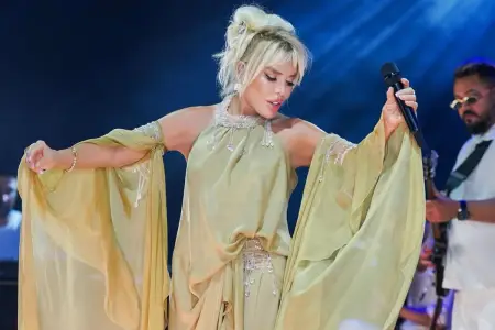 Ajda Pekkan bir saat üçün bu qədər pul ödədi