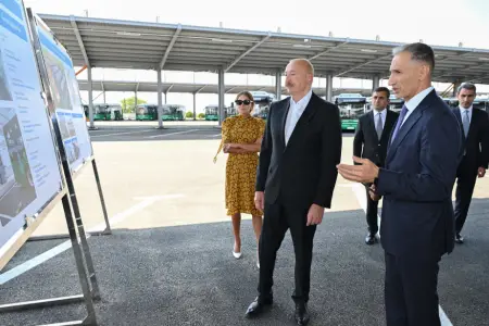 Prezident Naxçıvanda yeni nəqliyyat layihələri ilə tanış oldu