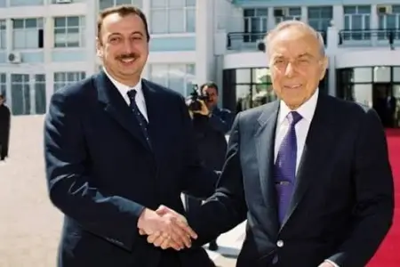 "Naxçıvan Azərbaycan xalqına dahi şəxsiyyət Heydər Əliyev kimi Ulu Öndər bəxş edib"
