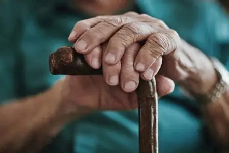 100 yaşı keçmək istəyənlər mütləq bunu etsin: Gündə iki dəfə kifayətdir