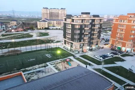 Yaşayış kompleksində 33 yaşlı kişi bıçaqlanaraq öldürüldü