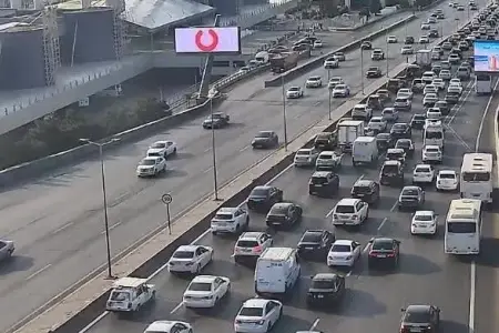 Hazırda 14 istiqamətdə sıxlıq var - SİYAHI