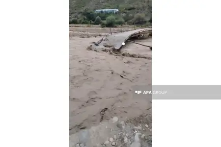 Tovuzda sel körpünü dağıtdı, kəndin rayon mərkəzi ilə əlaqəsi kəsildi