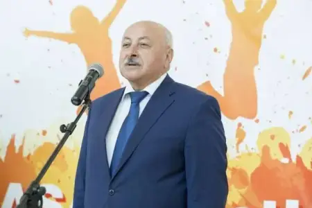 İcra başçısını təhqir edən şəxs həbs olundu