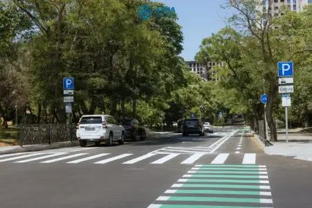 Daha bir küçədə velosiped zolağı çəkildi - FOTOLAR