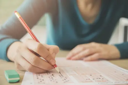 Peşə təhsili müəssisələrinə tələbə qəbulunun cavabları açıqlandı
