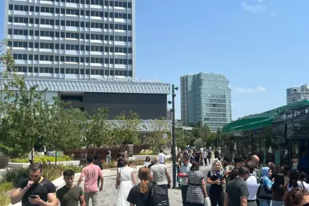 Metroda hərəkət dayandı: 20 marşruta 100-ə yaxın əlavə avtobus cəlb edildi