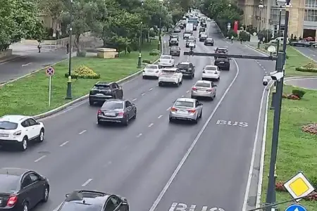 Sürücülərin nəzərinə - Bu yollarda sıxlıq var 