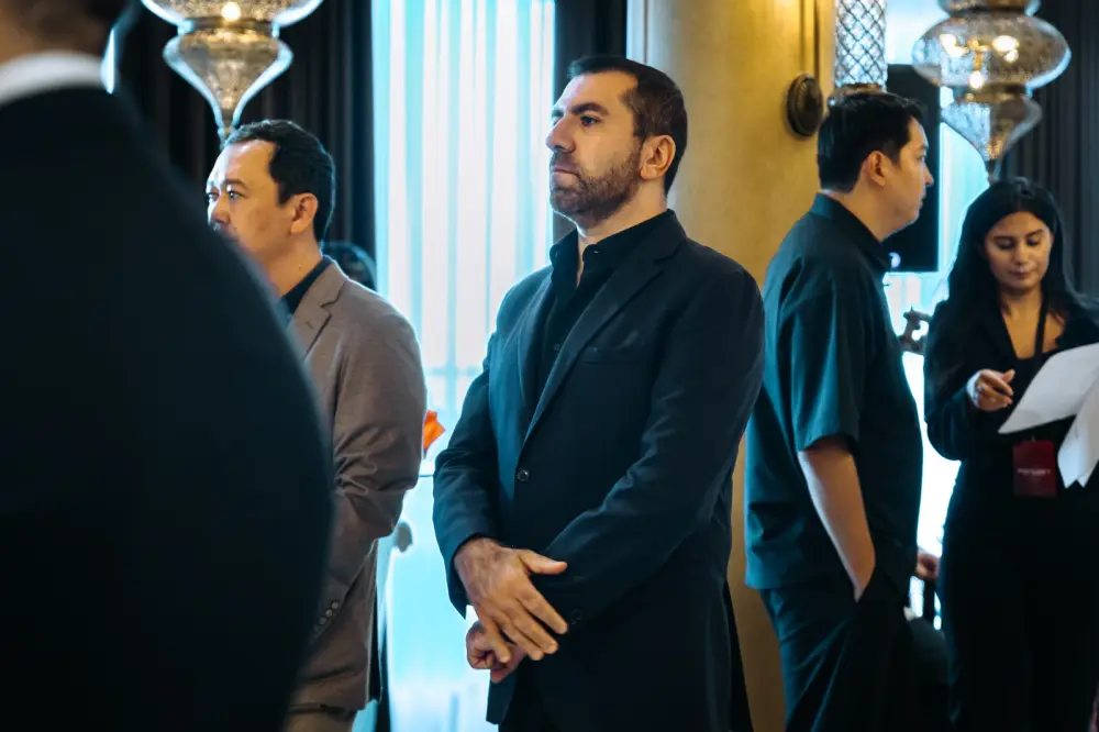 Ceki Çanın Azərbaycandakı "sərvət" axtarışı bitdi - Fotolar