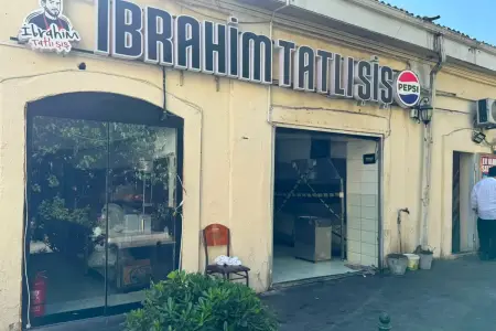 Bakıda kabab evində at əti aşkarlandı - FOTO