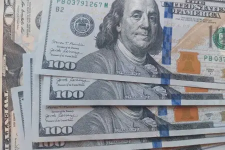 Mərkəzi Bankdan dollarla bağlı AÇIQLAMA