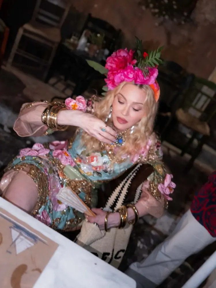Madonna doğum gününü 30 yaşlı sevgilisi ilə keçirdi - Fotolar