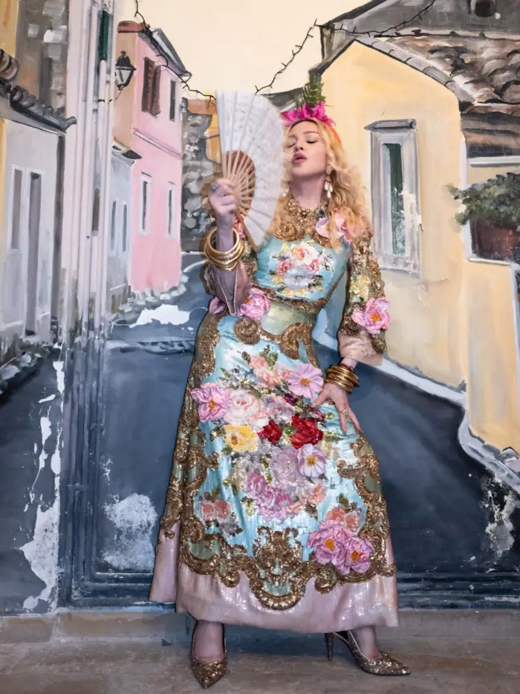 Madonna doğum gününü 30 yaşlı sevgilisi ilə keçirdi - Fotolar