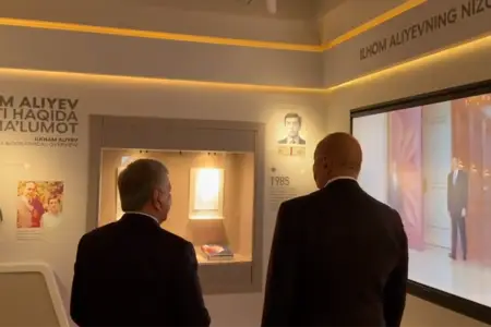 Prezidenlər Nizami Gəncəvi adına Milli Pedaqoji Universitetin açılışında - Video