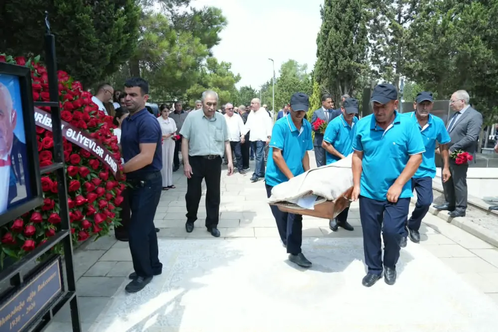  Xalq artisti Tofiq Bakıxanov  dəfn edildi - FOTOLAR- YENİLƏNDİ 1