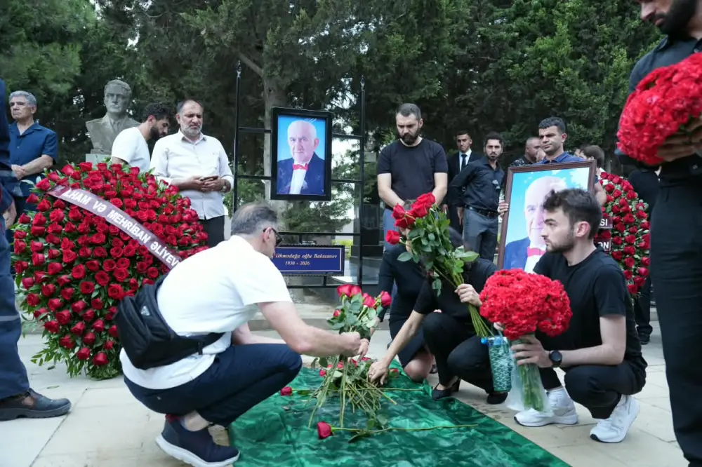  Xalq artisti Tofiq Bakıxanov  dəfn edildi - FOTOLAR- YENİLƏNDİ 1