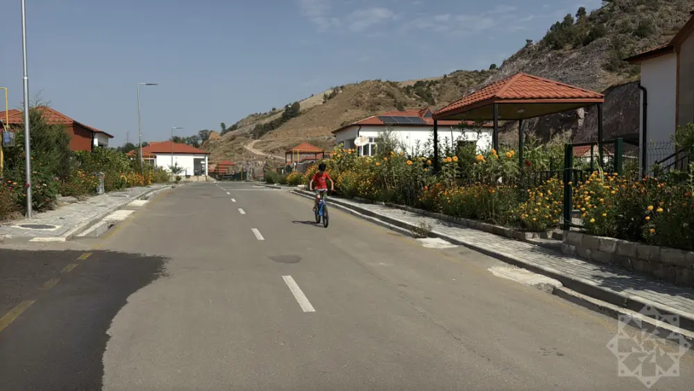 “Laçından 4 övladımla çıxmışdım, 12 nəvəmlə qayıtdım” - Məmmədovların həyat hekayəsi 